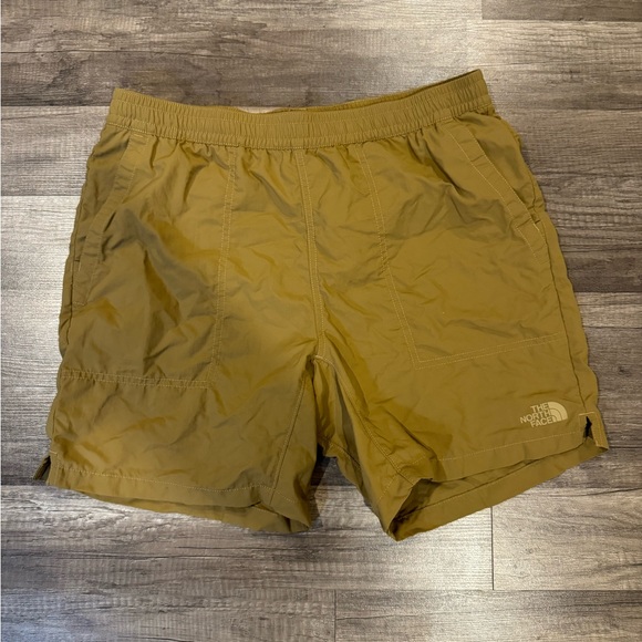 north face nylon shorts - Picture 1 of 2